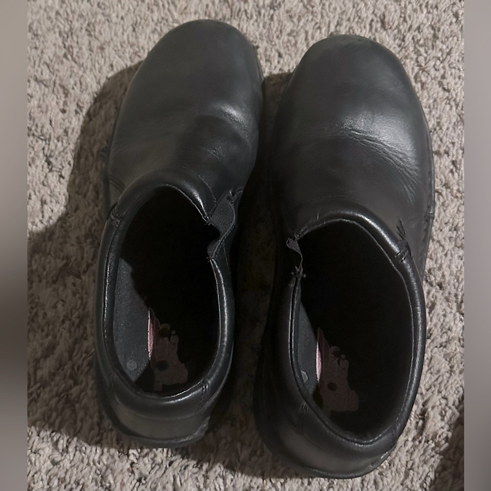 Steel toed redwing shoes